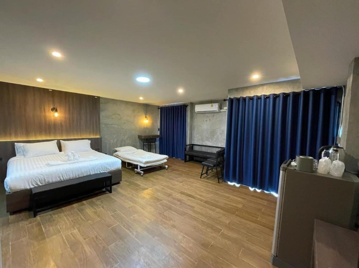 Rabbit Hotel Phimai Екстер'єр фото