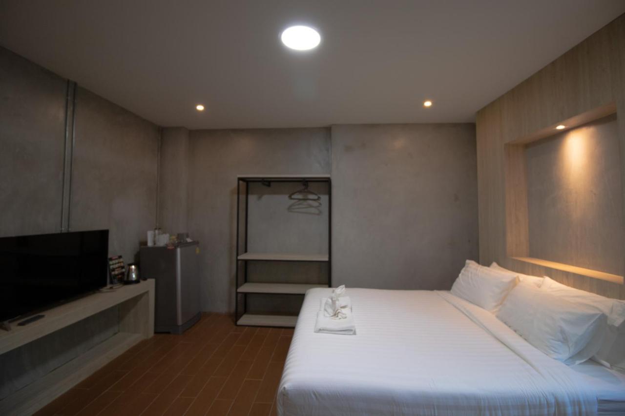 Rabbit Hotel Phimai Екстер'єр фото