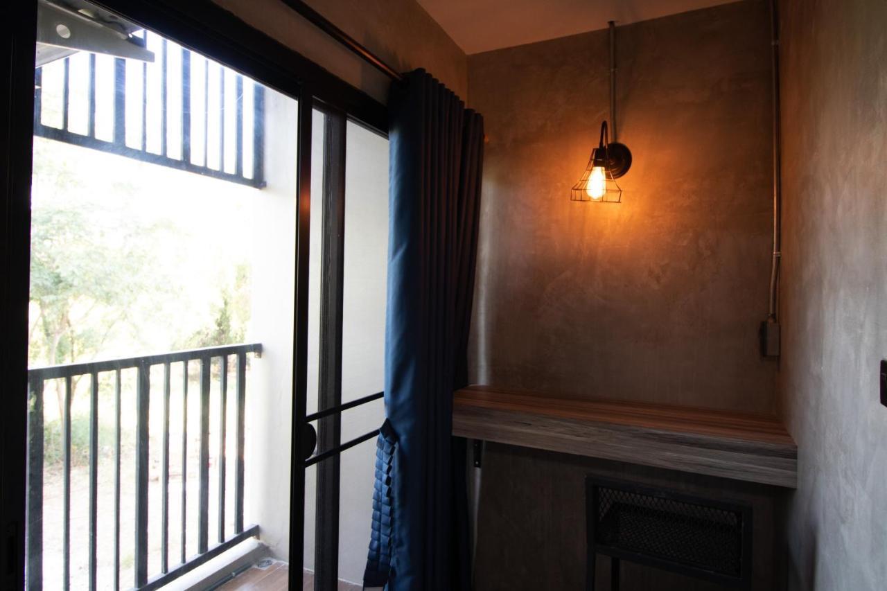 Rabbit Hotel Phimai Екстер'єр фото