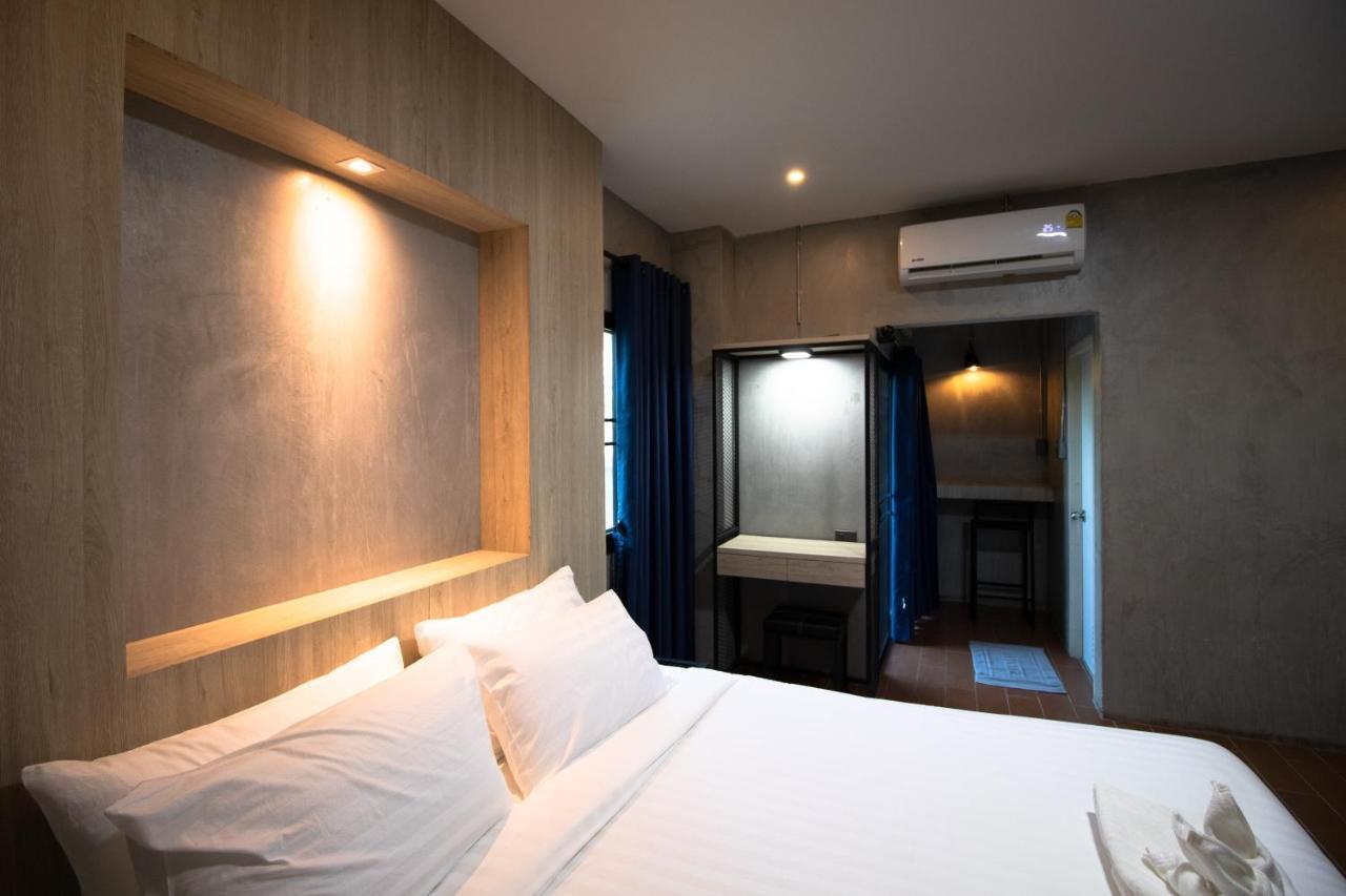 Rabbit Hotel Phimai Екстер'єр фото