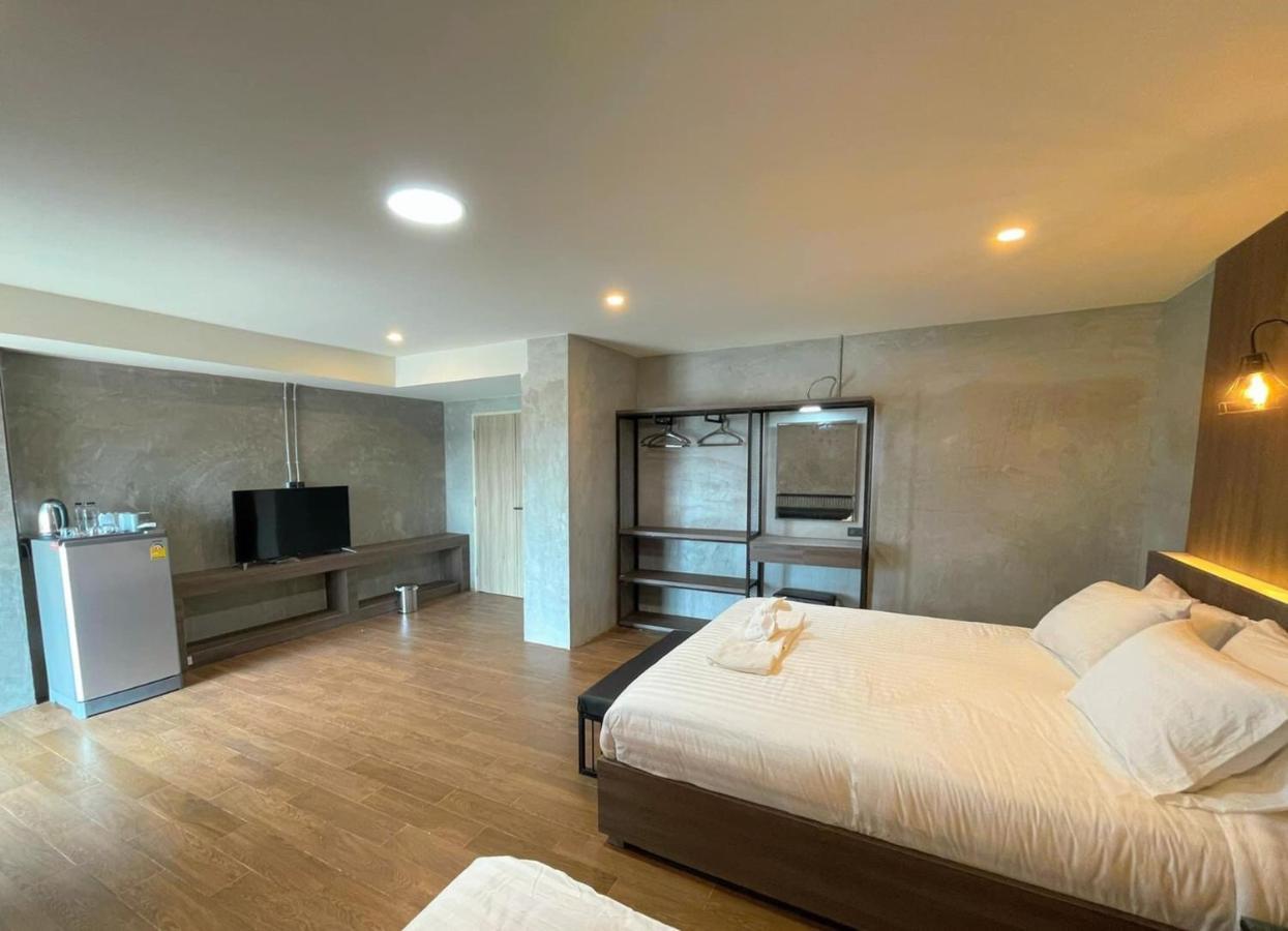 Rabbit Hotel Phimai Екстер'єр фото