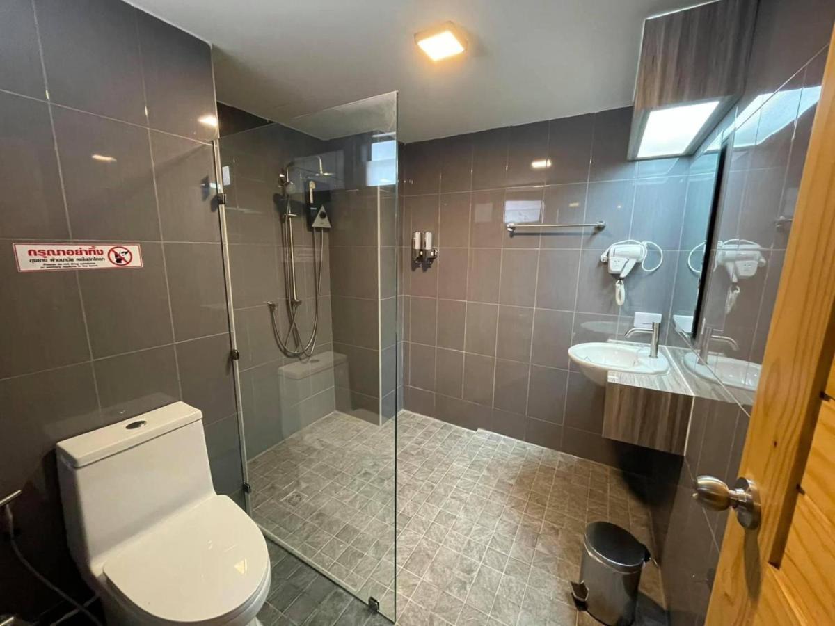 Rabbit Hotel Phimai Екстер'єр фото